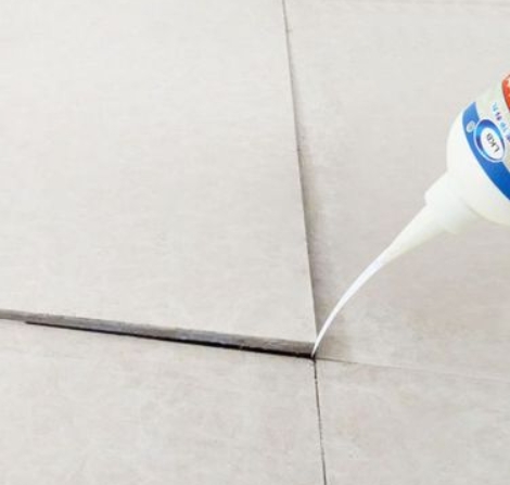 德阳瓷砖空鼓维修公司分享卫生间瓷砖脱落的原因可能有以下几点